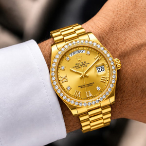 Rolex  Premium Quality  day and date golden daieal smart watch